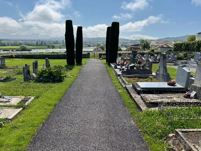 Ralentisseurs Chemin de la Fruitière Aménagement du cimetière Chevrier